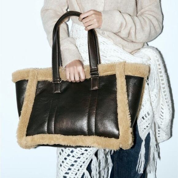 Zara Brown Fleece Tote Bag - Picture 1 of 14